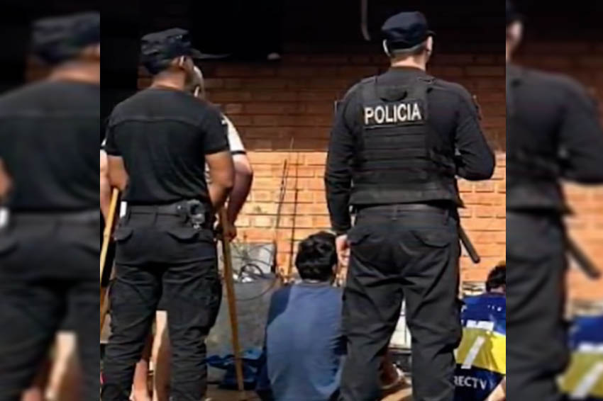 Detienen a dos sospechosos de múltiples robos y secuestran armas y gran cantidad de objetos